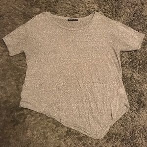 GREY T-SHIRT